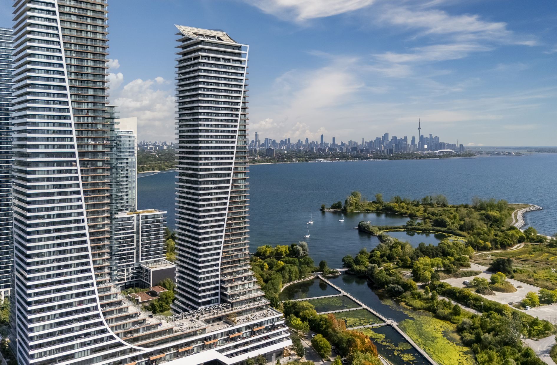 Eau du Soleil Condos
